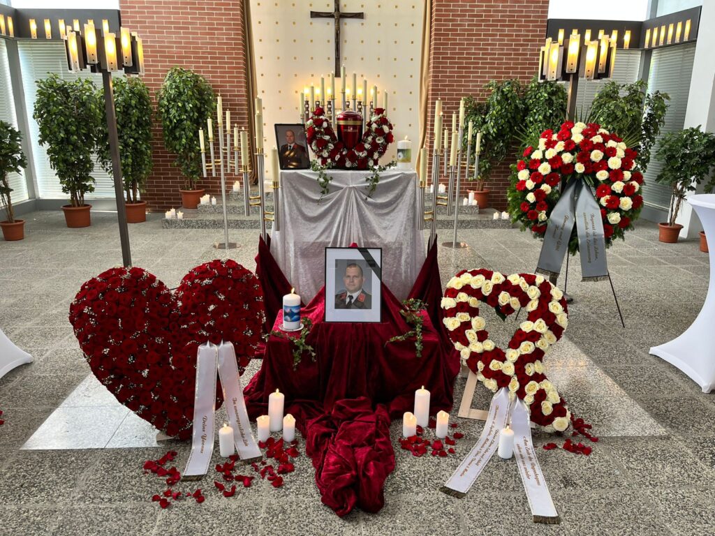 Floristik - Trauer (1)